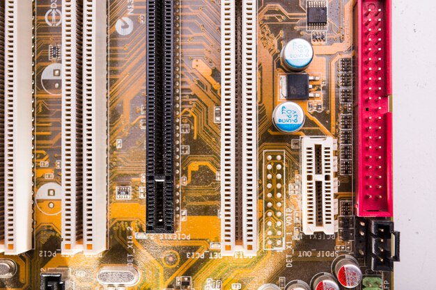 Технические характеристики и совместимость ASUS P5B Deluxe