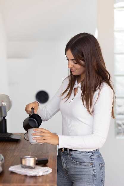 Технические параметры и конструкция кофемашины Melitta E 957-101