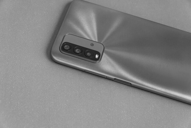 Технические характеристики и дизайн монитора Samsung P2050
